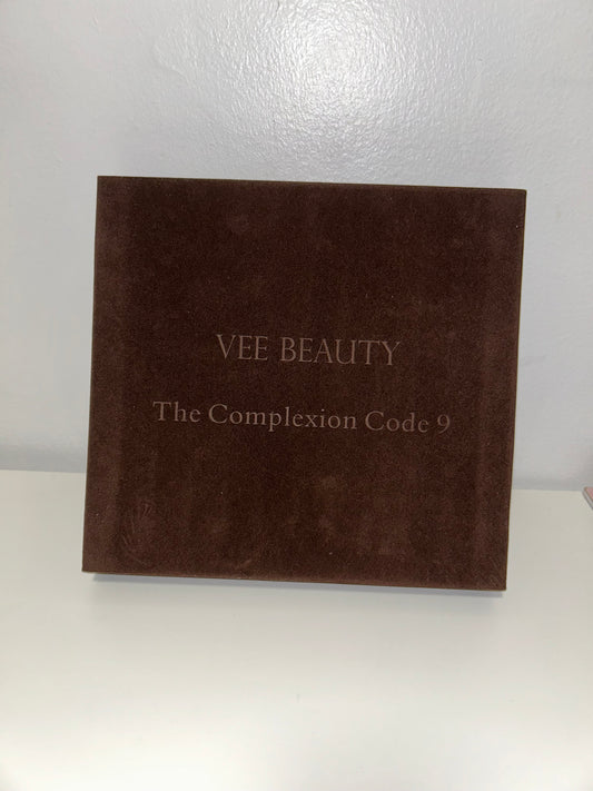 Boîte Vee beauty the complexion code 9 - poudre