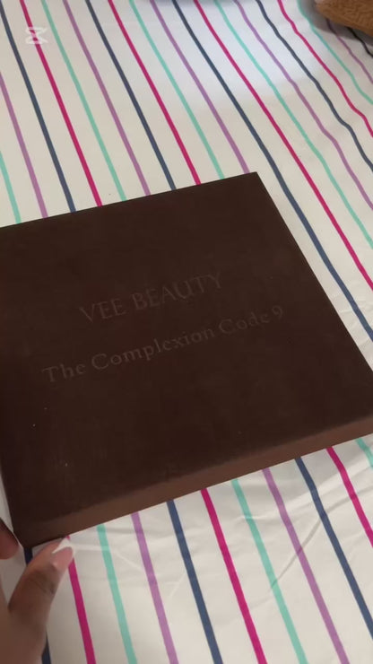 Boîte Vee beauty the complexion code 9 - poudre