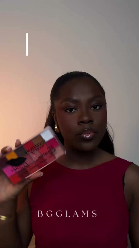 Adventure Makeup - palette 18 couleurs rouge à lèvre
